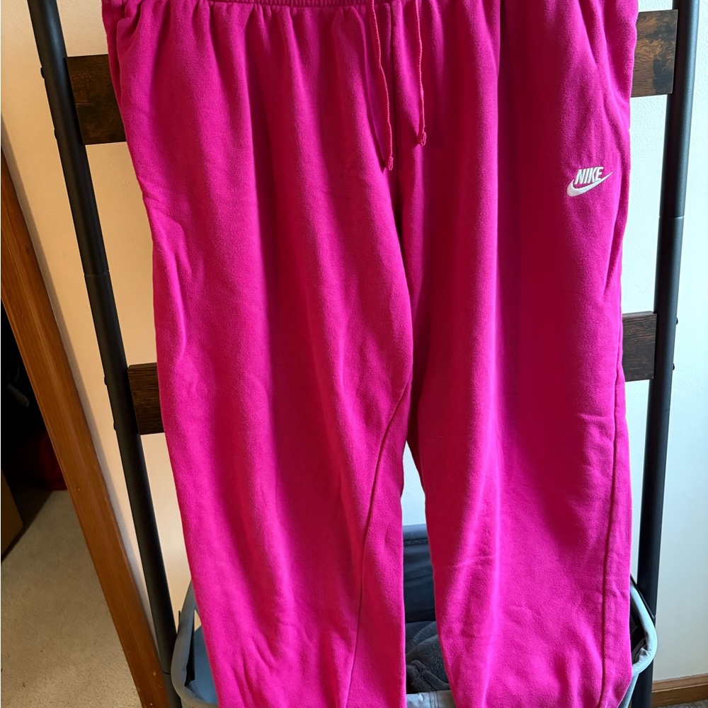 Nike Pink Sweatpants Lightweight Joggers
